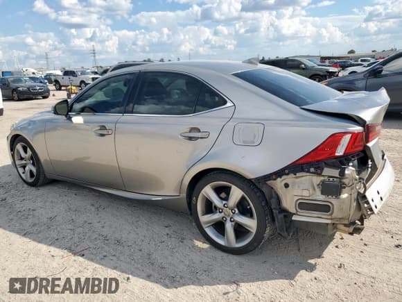 ✅ 2014 Lexus IS 250 • VIN: JTHBF1D29E5041860 • Lot: 82362885. Wystawiony na Copart z przebiegiem 108 272 mil. Bezpłatny archiwum sprzedaży aukcyjnych z USA i szczegółowy raport historii pojazdu na DreamBid. Zdjęcie 2.