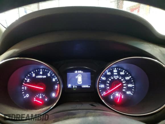 ✅ 2020 Kia Sedona LX • VIN: KNDMB5C1XL6577195 • Lot: 92217215. Listed on Copart with 128,392 mi. Free auction sales archive from the USA and detailed vehicle history report at DreamBid. Image 9.