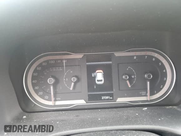 ✅ 2022 Hyundai Tucson SEL • VIN: 5NMJB3AE1NH085349 • Lot: 65381274. Wystawiony na Copart z przebiegiem 27 391 mil. Bezpłatny archiwum sprzedaży aukcyjnych z USA i szczegółowy raport historii pojazdu na DreamBid. Zdjęcie 9.