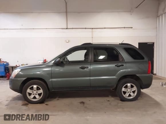 ✅ 2010 Kia Sportage LX • VIN: KNDKGCA38A7669401 • Lot: 43735724. Wystawiony na IAAI z przebiegiem 151 886 mil. Bezpłatny archiwum sprzedaży aukcyjnych z USA i szczegółowy raport historii pojazdu na DreamBid. Zdjęcie 14.