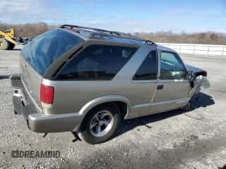 2002 Chevrolet Blazer LS with VIN 1GNCS18W22K217327, listed as a Copart auction lot 85713224 with 122,792 mi miles and Salvage title. Bid and sale history available at DreamBid. Image 3.