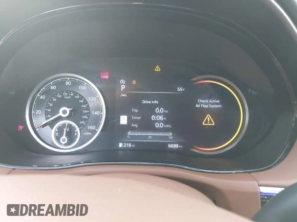 ✅ 2025 Genesis GV70 2.5T • VIN: 5NMMADTBXSH033934 • Lot: 43642157. Listed on IAAI with 6,699 mi. Free auction sales archive from the USA and detailed vehicle history report at DreamBid. Image 7.