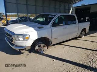 2022 Ram 1500 Big Horn с VIN 1C6SRFFT4NN158930, выставлен на аукционе Copart как лот 90285385 с пробегом 82 871 миль миль и Чистый • Clean title. История ставок и продаж доступна на DreamBid. Изображение 1.