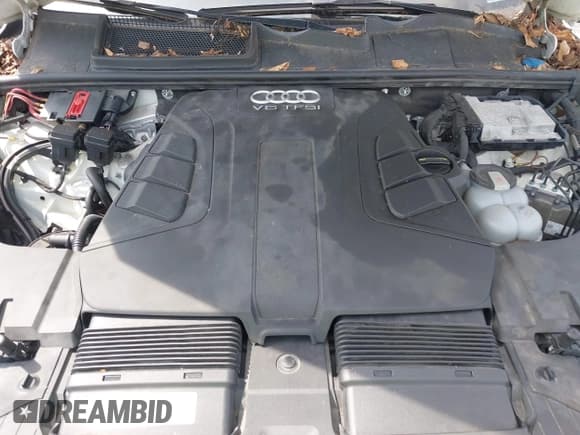 ✅ 2018 Audi Q7 Premium Plus • VIN: WA1LAAF74JD002648 • Lot: 42810341. Wystawiony na IAAI z przebiegiem 92 541 mil. Bezpłatny archiwum sprzedaży aukcyjnych z USA i szczegółowy raport historii pojazdu na DreamBid. Zdjęcie 10.