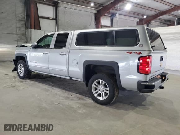 ✅ 2018 Chevrolet Silverado 1500 LT • VIN: 1GCVKRECXJZ365886 • Лот: 66417084. Опубликован ранее на Copart с пробегом 44 301 миль. Бесплатный доступ к архиву аукционных продаж из США и подробный отчёт об истории автомобиля на DreamBid. Изображение 2.