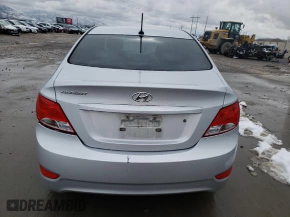 ✅ 2016 Hyundai Accent SE • VIN: KMHCT4AE7GU124058 • Лот: 41934174. Опубликован ранее на Copart с пробегом 151 056 миль. Бесплатный доступ к архиву аукционных продаж из США и подробный отчёт об истории автомобиля на DreamBid. Изображение 6.