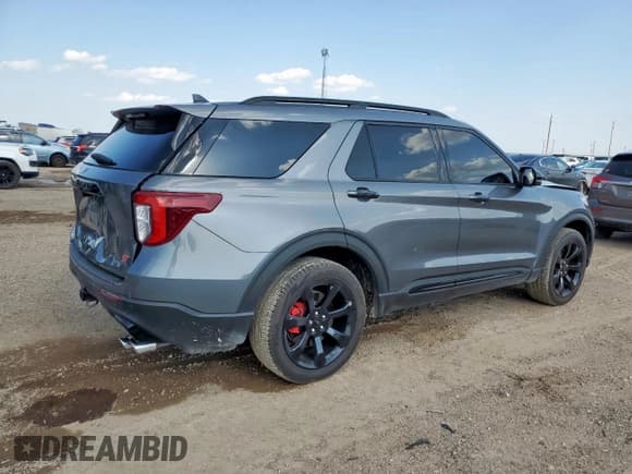 ✅ 2024 Ford Explorer ST • VIN: 1FM5K8GC5RGA20467 • Lot: 65094875. Listed on Copart with 15,636 mi. Free auction sales archive from the USA and detailed vehicle history report at DreamBid. Image 3.