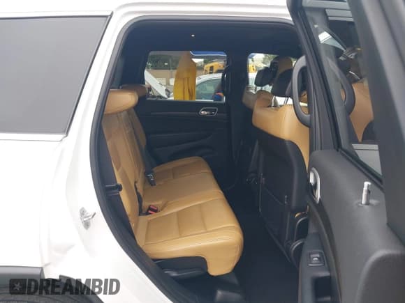 ✅ 2019 Jeep Grand Cherokee Upland • VIN: 1C4RJFAG6KC719936 • Lot: 43460030. Listed on IAAI with 63,721 mi. Free auction sales archive from the USA and detailed vehicle history report at DreamBid. Image 8.