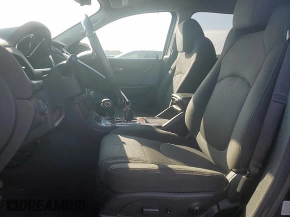 ✅ 2013 Chevrolet Traverse LT • VIN: 1GNKVGKD6DJ109489 • Lot: 64087474. Wystawiony na Copart z przebiegiem 218 300 mil. Bezpłatny archiwum sprzedaży aukcyjnych z USA i szczegółowy raport historii pojazdu na DreamBid. Zdjęcie 7.