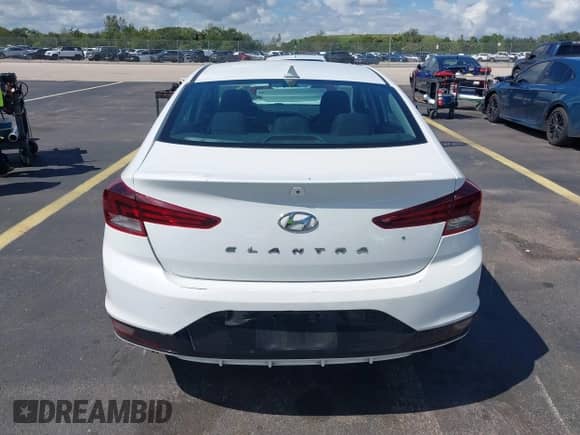 2020 Hyundai Elantra SEL z VIN 5NPD84LF5LH548052, wystawiony jako IAAI lot #43395758 z przebiegiem 84 965 mil mil oraz . Historia ofert i sprzedaży dostępna na DreamBid. Obrazek 16.