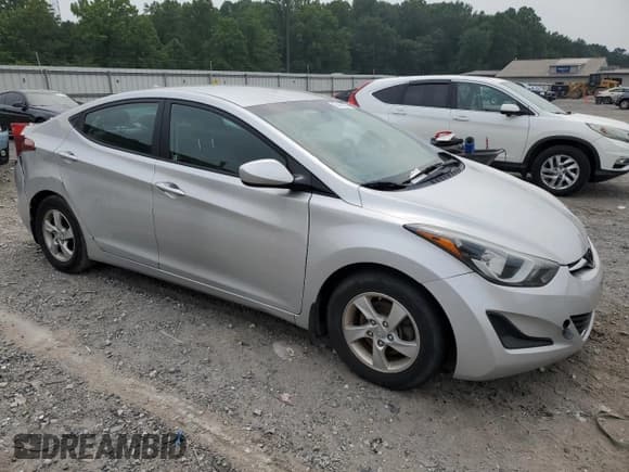 ✅ 2015 Hyundai Elantra SE • VIN: KMHDH4AE4FU352846 • Lot: 63430665. Listed on Copart with 85,863 mi. Free auction sales archive from the USA and detailed vehicle history report at DreamBid. Image 4.