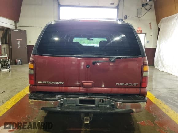 ✅ 2002 Chevrolet Suburban LT • VIN: 1GNFK16Z22J189660 • Лот: 59139315. Опубликован ранее на Copart с пробегом 249 646 миль. Бесплатный доступ к архиву аукционных продаж из США и подробный отчёт об истории автомобиля на DreamBid. Изображение 6.