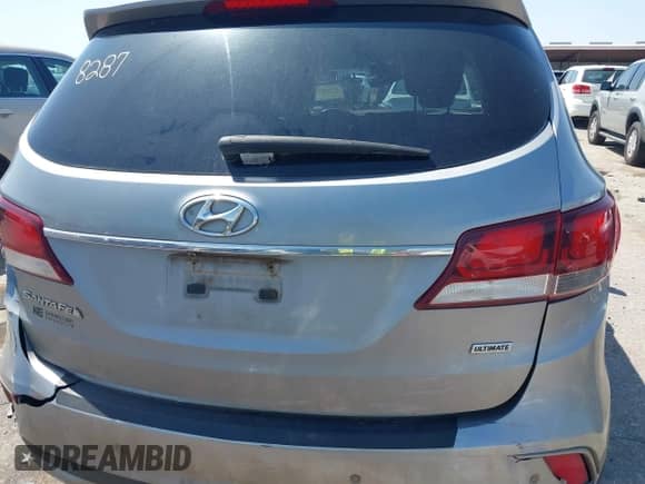 2018 Hyundai Santa Fe SE Ultimate с VIN KM8SR4HF4JU268232, выставлен на аукционе IAAI как лот 41849312 с пробегом 115 614 миль миль и . История ставок и продаж доступна на DreamBid. Изображение 16.