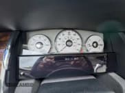 ✅ 2011 Rolls-Royce Ghost • VIN: SCA664S55BUX49548 • Lot: 56028775. Wystawiony na Copart z przebiegiem 18 121 mil. Bezpłatny archiwum sprzedaży aukcyjnych z USA i szczegółowy raport historii pojazdu na DreamBid. Zdjęcie 8.