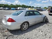 ✅ 2006 Honda Accord LX SE • VIN: 1HGCM55336A083977 • Лот: 55861925. Опубликован ранее на Copart с пробегом 184 985 миль. Бесплатный доступ к архиву аукционных продаж из США и подробный отчёт об истории автомобиля на DreamBid. Изображение 3.