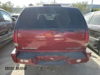 ✅ 2002 Chevrolet Blazer LS • VIN: 1GNDT13W92K225885 • Lot: 66762885. Wystawiony na Copart z przebiegiem Nie podano. Bezpłatny archiwum sprzedaży aukcyjnych z USA i szczegółowy raport historii pojazdu na DreamBid. Zdjęcie 6.