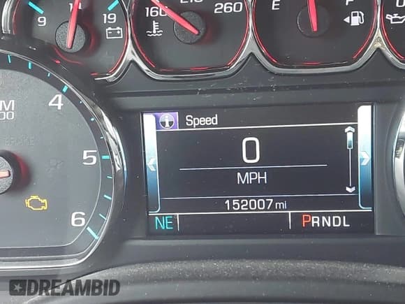 ✅ 2018 Chevrolet Tahoe LT • VIN: 1GNSKBKC7JR276427 • Lot: 41977418. Listed on IAAI with 152,007 mi. Free auction sales archive from the USA and detailed vehicle history report at DreamBid. Image 7.