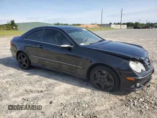 ✅ 2006 Mercedes-Benz CLK 500 • VIN: WDBTJ75J16F195745 • Lot: 56946894. Wystawiony na Copart z przebiegiem 239 874 mil. Bezpłatny archiwum sprzedaży aukcyjnych z USA i szczegółowy raport historii pojazdu na DreamBid. Zdjęcie 4.