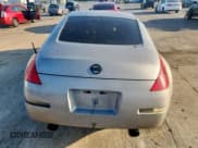 ✅ 2005 Nissan 350Z • VIN: JN1AZ34D05M605342 • Лот: 69046905. Опубликован ранее на Copart с пробегом 84 516 миль. Бесплатный доступ к архиву аукционных продаж из США и подробный отчёт об истории автомобиля на DreamBid. Изображение 6.