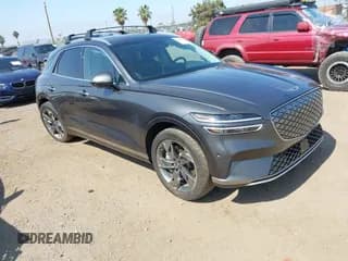 ✅ 2024 Genesis GV70 Advanced • VIN: 5NMMCET12RH001383 • Lot: 42550901. Listed on IAAI with 19,062 mi. Free auction sales archive from the USA and detailed vehicle history report at DreamBid. Image 1.