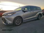 ✅ 2022 Toyota Sienna XLE • VIN: 5TDYRKEC6NS127038 • Lot: 96519105. Listed on Copart with 57,758 mi. Free auction sales archive from the USA and detailed vehicle history report at DreamBid. Image 1.