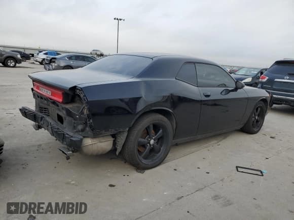 ✅ 2014 Dodge Challenger SXT • VIN: 2C3CDYAG2EH289658 • Lot: 85795924. Wystawiony na Copart z przebiegiem 180 893 mil. Bezpłatny archiwum sprzedaży aukcyjnych z USA i szczegółowy raport historii pojazdu na DreamBid. Zdjęcie 3.