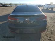 ✅ 2019 Hyundai Elantra SEL • VIN: 5NPD84LF0KH455549 • Лот: 90321095. Опубликован ранее на Copart с пробегом 192 678 миль. Бесплатный доступ к архиву аукционных продаж из США и подробный отчёт об истории автомобиля на DreamBid. Изображение 6.