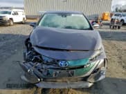 ✅ 2017 Toyota Prius Advanced • VIN: JTDKARFP2H3049838 • Lot: 96354525. Wystawiony na Copart z przebiegiem 47 247 mil. Bezpłatny archiwum sprzedaży aukcyjnych z USA i szczegółowy raport historii pojazdu na DreamBid. Zdjęcie 5.