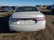 ✅ 2017 Lincoln Continental Select • VIN: 1LN6L9SP2H5623940 • Lot: 46302355. Wystawiony na Copart z przebiegiem 68 263 mil. Bezpłatny archiwum sprzedaży aukcyjnych z USA i szczegółowy raport historii pojazdu na DreamBid. Zdjęcie 6.