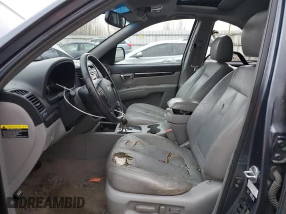 ✅ 2008 Hyundai Santa Fe SE • VIN: 5NMSH73E98H172489 • Lot: 82557524. Listed on Copart with 259,062 mi. Free auction sales archive from the USA and detailed vehicle history report at DreamBid. Image 7.