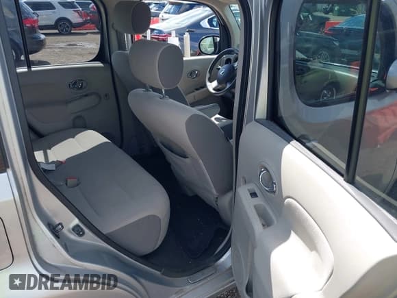 ✅ 2009 Nissan Cube S • VIN: JN8AZ28R79T125697 • Лот: 43105418. Опубликован ранее на IAAI с пробегом 181 229 миль. Бесплатный доступ к архиву аукционных продаж из США и подробный отчёт об истории автомобиля на DreamBid. Изображение 8.