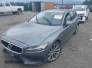 ✅ 2020 Volvo V60 Momentum • VIN: YV1102EKXL2349034 • Лот: 42882595. Опубликован ранее на IAAI с пробегом 58 406 миль. Бесплатный доступ к архиву аукционных продаж из США и подробный отчёт об истории автомобиля на DreamBid. Изображение 2.