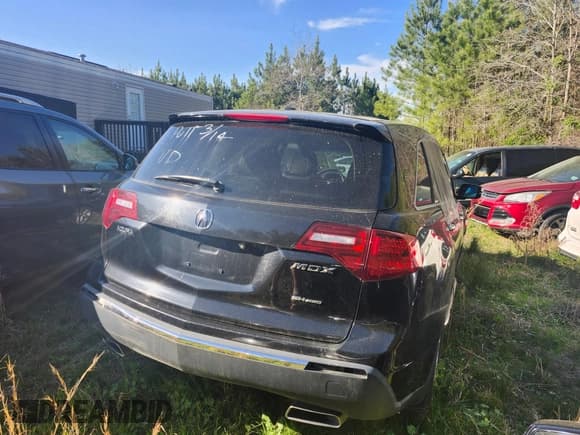 ✅ 2010 Acura MDX Technology • VIN: 2HNYD2H69AH530468 • Lot: 43705746. Wystawiony na IAAI z przebiegiem Nie podano. Bezpłatny archiwum sprzedaży aukcyjnych z USA i szczegółowy raport historii pojazdu na DreamBid. Zdjęcie 4.