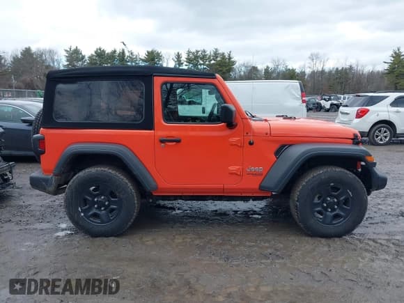 ✅ 2018 Jeep Wrangler Sport • VIN: 1C4GJXAG7JW180351 • Лот: 41734321. Опубликован ранее на IAAI с пробегом 42 867 миль. Бесплатный доступ к архиву аукционных продаж из США и подробный отчёт об истории автомобиля на DreamBid. Изображение 13.