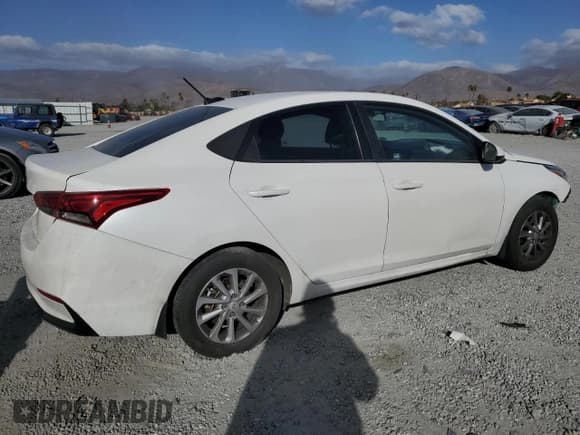 ✅ 2018 Hyundai Accent SE • VIN: 3KPC24A30JE021902 • Лот: 87773625. Опубликован ранее на Copart с пробегом 105 413 миль. Бесплатный доступ к архиву аукционных продаж из США и подробный отчёт об истории автомобиля на DreamBid. Изображение 3.