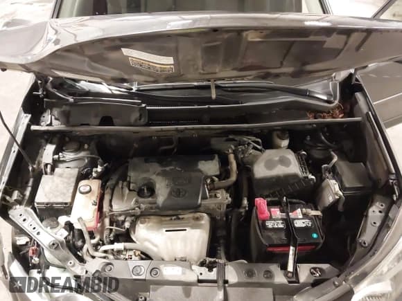 ✅ 2018 Toyota RAV4 XLE • VIN: JTMRFREV4JJ242736 • Лот: 43561158. Опубликован ранее на IAAI с пробегом 79 723 миль. Бесплатный доступ к архиву аукционных продаж из США и подробный отчёт об истории автомобиля на DreamBid. Изображение 10.