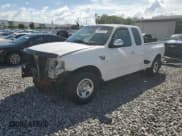 ✅ 2000 Ford F-150 XL • VIN: 1FTRX07LXYKA38662 • Lot: 68012515. Wystawiony na Copart z przebiegiem 96 880 mil. Bezpłatny archiwum sprzedaży aukcyjnych z USA i szczegółowy raport historii pojazdu na DreamBid. Zdjęcie 1.