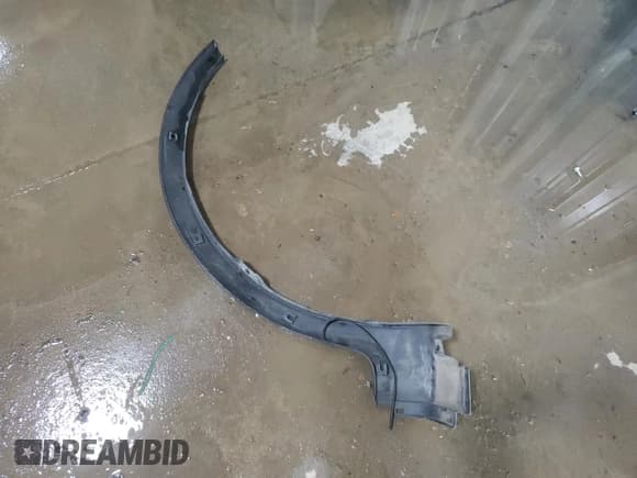 ✅ 2008 Suzuki SX4 • VIN: JS2YB413185111822 • Lot: 62211435. Wystawiony na Copart z przebiegiem 242 837 mil. Bezpłatny archiwum sprzedaży aukcyjnych z USA i szczegółowy raport historii pojazdu na DreamBid. Zdjęcie 12.