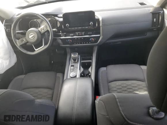 ✅ 2022 Nissan Pathfinder SV • VIN: 5N1DR3BD9NC239895 • Lot: 87299145. Listed on Copart with 32,228 mi. Free auction sales archive from the USA and detailed vehicle history report at DreamBid. Image 8.