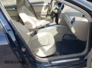 ✅ 2011 Audi A4 Premium • VIN: WAUBFAFLXBN032245 • Lot: 41508769. Listed on IAAI with 152,421 mi. Free auction sales archive from the USA and detailed vehicle history report at DreamBid. Image 5.