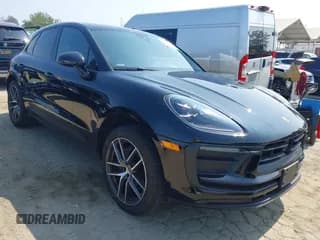 ✅ 2024 Porsche Macan • VIN: WP1AA2A53RLB10851 • Lot: 42721284. Wystawiony na IAAI z przebiegiem 13 633 mil. Bezpłatny archiwum sprzedaży aukcyjnych z USA i szczegółowy raport historii pojazdu na DreamBid. Zdjęcie 1.