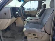 ✅ 2000 Chevrolet Suburban LS • VIN: 3GNFK16T8YG226765 • Лот: 60441455. Опубликован ранее на Copart с пробегом 211 754 миль. Бесплатный доступ к архиву аукционных продаж из США и подробный отчёт об истории автомобиля на DreamBid. Изображение 7.