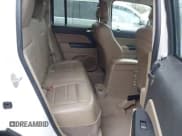 ✅ 2014 Jeep Patriot Latitude • VIN: 1C4NJPFA0ED731863 • Lot: 43133358. Wystawiony na IAAI z przebiegiem 113 703 mil. Bezpłatny archiwum sprzedaży aukcyjnych z USA i szczegółowy raport historii pojazdu na DreamBid. Zdjęcie 8.