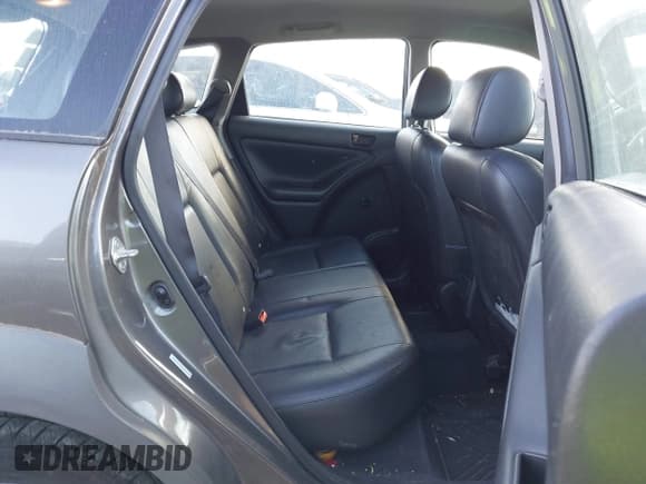 ✅ 2005 Pontiac Vibe • VIN: 5Y2SL638X5Z483777 • Lot: 43549467. Listed on IAAI with 132,808 mi. Free auction sales archive from the USA and detailed vehicle history report at DreamBid. Image 8.