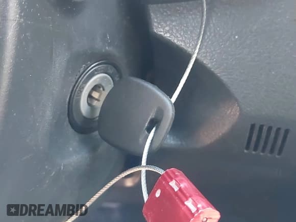 ✅ 2011 Toyota Corolla L • VIN: 2T1BU4EE3BC709216 • Lot: 43379522. Wystawiony na IAAI z przebiegiem 203 537 mil. Bezpłatny archiwum sprzedaży aukcyjnych z USA i szczegółowy raport historii pojazdu na DreamBid. Zdjęcie 11.