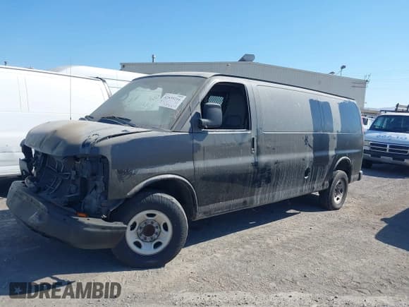 ✅ 2011 Chevrolet Express Cargo • VIN: 1GCWGGCA2B1168402 • Lot: 42839216. Listed on IAAI with 349,504 mi. Free auction sales archive from the USA and detailed vehicle history report at DreamBid. Image 17.
