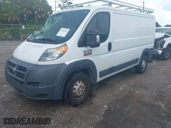 ✅ 2016 Ram ProMaster Cargo • VIN: 3C6TRVAG8GE108807 • Lot: 42381994. Wystawiony na IAAI z przebiegiem 139 312 mil. Bezpłatny archiwum sprzedaży aukcyjnych z USA i szczegółowy raport historii pojazdu na DreamBid. Zdjęcie 18.