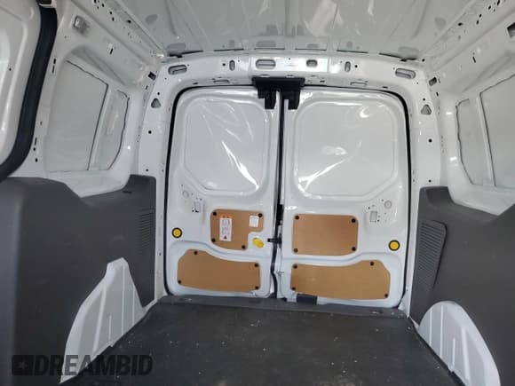 ✅ 2020 Ford Transit Connect XL • VIN: NM0LS7E27L1475568 • Lot: 81477485. Listed on Copart with 51,190 mi. Free auction sales archive from the USA and detailed vehicle history report at DreamBid. Image 10.