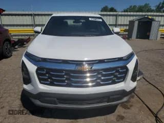✅ 2025 Chevrolet Equinox FWD LT • VIN: 3GNAXHEG7SL305965 • Lot: 63471205. Wystawiony na Copart z przebiegiem 4 806 mil. Bezpłatny archiwum sprzedaży aukcyjnych z USA i szczegółowy raport historii pojazdu na DreamBid. Zdjęcie 5.