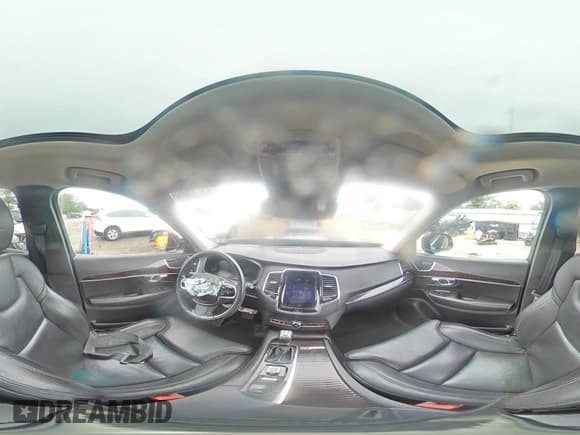 ✅ 2017 Volvo XC90 Inscription • VIN: YV4A22PL7H1120875 • Lot: 61061895. Listed on Copart with 113,185 mi. Free auction sales archive from the USA and detailed vehicle history report at DreamBid. Image 15.